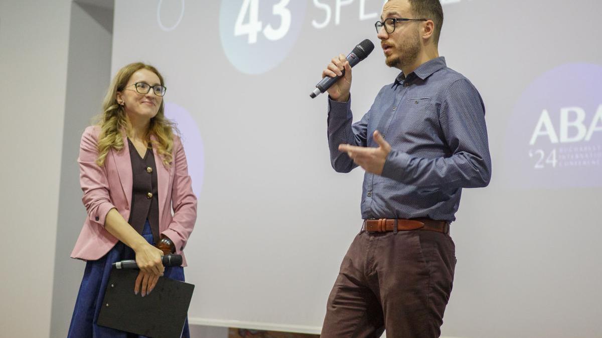 sunt-destept-pentru-ca-aveam-o-problema-si-trebuia-sa-compensez---povestea-unui-tanar-autist-care-transforma-neurodivergenta-in-putere-intelectuala_05669300