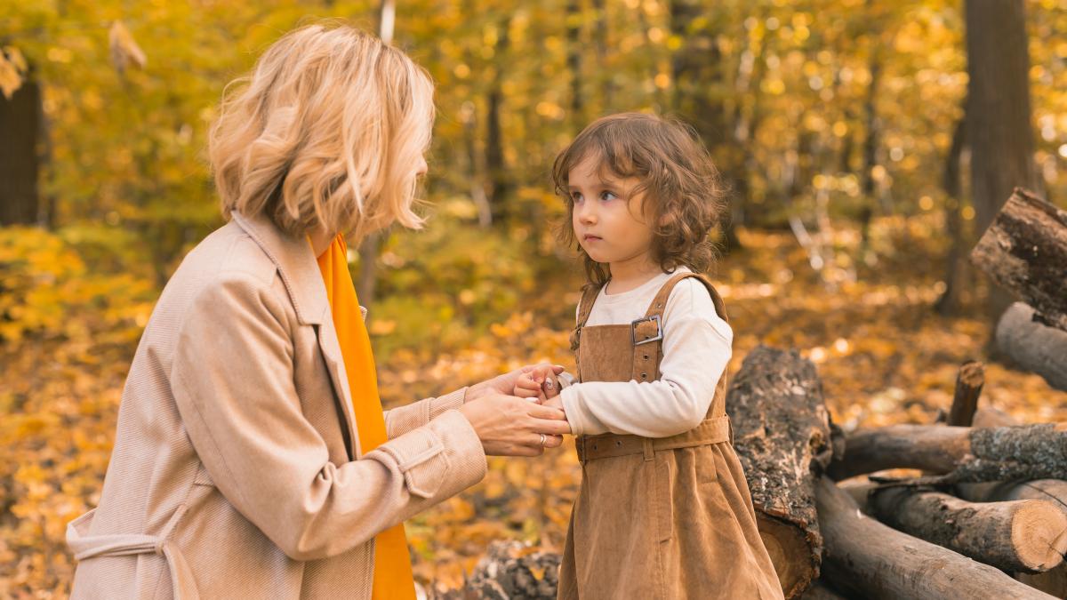 parintii-care-cresc-copii-increzatori-inteligenti-si-empatici-fac-aceste-lucruri-atunci-cand-copiii-lor-se-comporta-neadecvat-conform-unui-expert-in-parenting_33947000