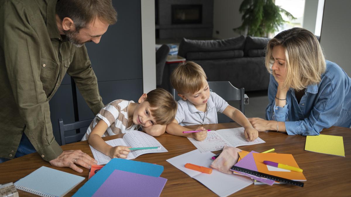 profesor-harvard-asta-e-cea-mai-mare-greseala-pe-care-o-fac-parintii-atunci-cand-copilul-nu-vrea-sa-isi-faca-temele_14937500