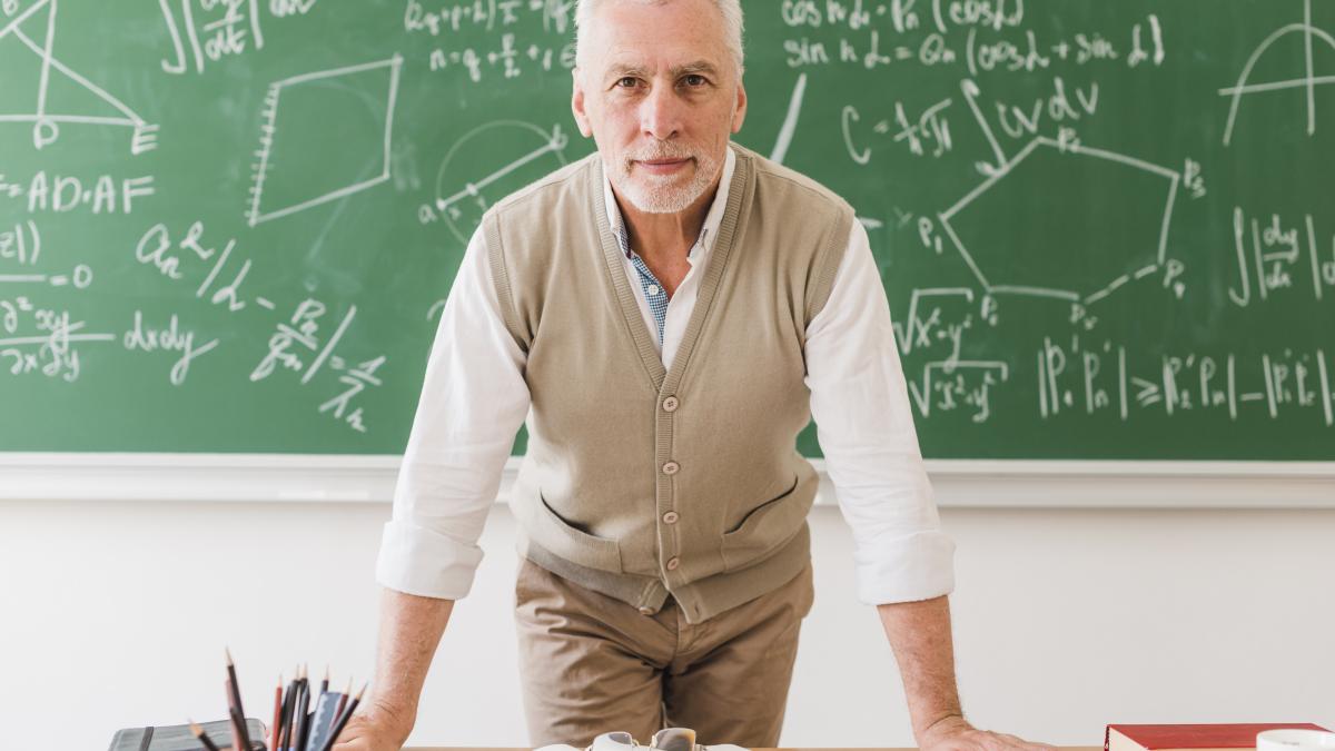 an-sabatic-pentru-profesori--marian-stas-e2809ecand-fac-15--20--25-de-ani-acelasi-lucru--evident-ca-ma-plictisesc-si-imi-scade-randamentule2809d--video_09063400