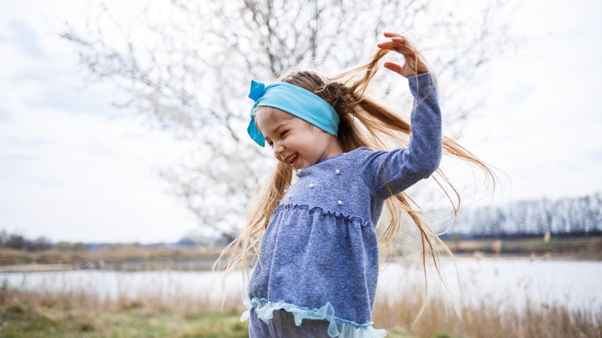 cum-sa-cresti-un-copil-optimist-ghid-pentru-parinti-1_03298900