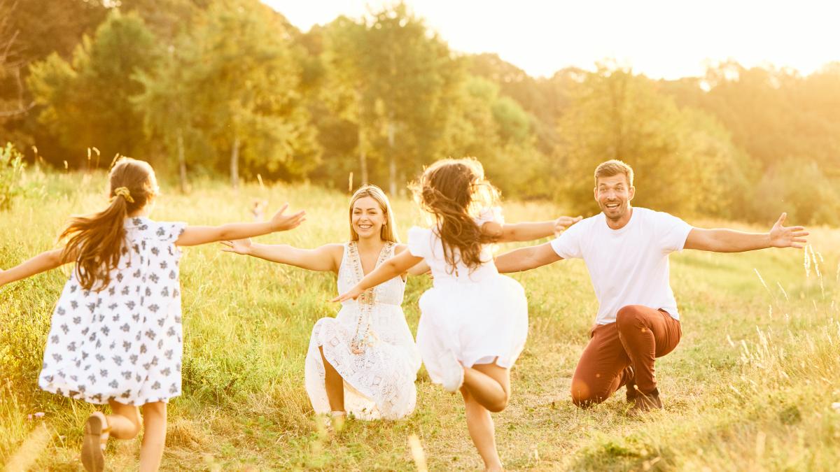 cum-sa-cresti-copii-puternici--care-nu-vor-avea-nevoie-de-reparatii-ca-adulti-sfaturi-pentru-parinti-care-isi-doresc-o-educatie-cu-impact_70309200