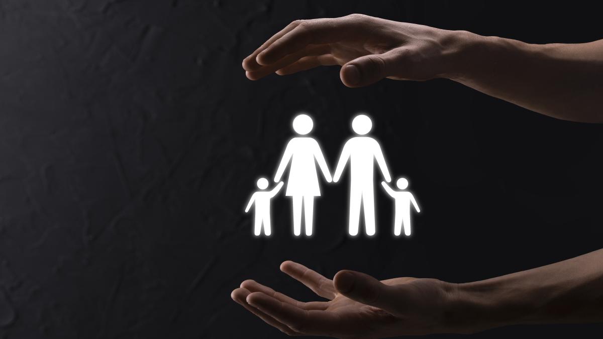 capcana-hiperparentingului-asezarea-copiilor-pe-un-piedestal-este-daunatoare-si-ii-creeaza-stresati-si-nesiguri_84933200