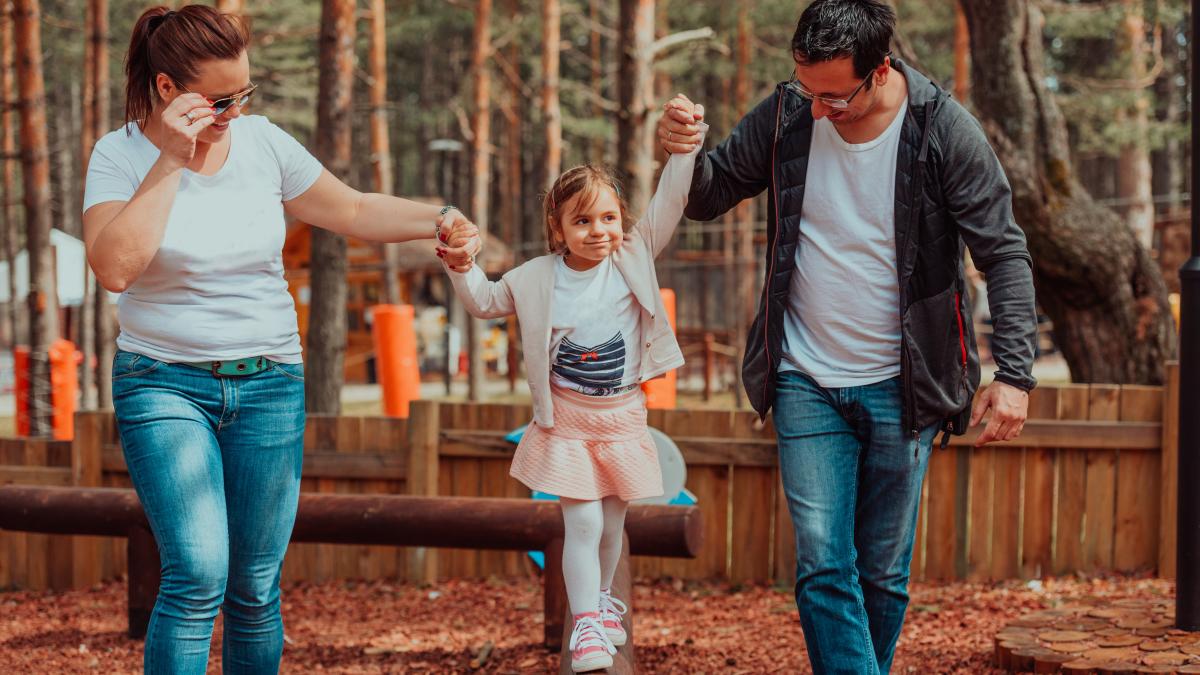 cele-trei-trasaturi-ale-parintilor-care-sunt-dominati-de-copiii-lor-experti-mofturi-si-crize-fara-sfarsit--comportamentele-lor-contribuie-la-aparitia-acestor-problemee2809d_21523000