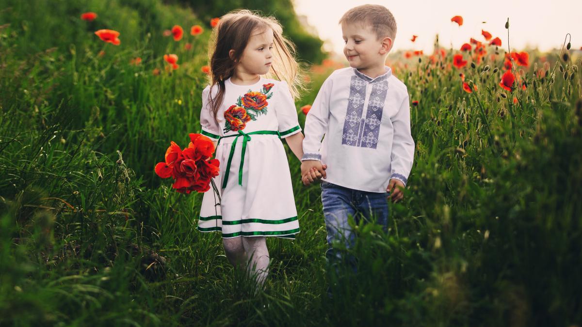 970-000-de-romani-isi-serbeaza-onomastica-de-sfantul-andrei--ocrotitorul-romaniei--idei-de-mesaje-frumoase-pentru-cei-mici_66218300