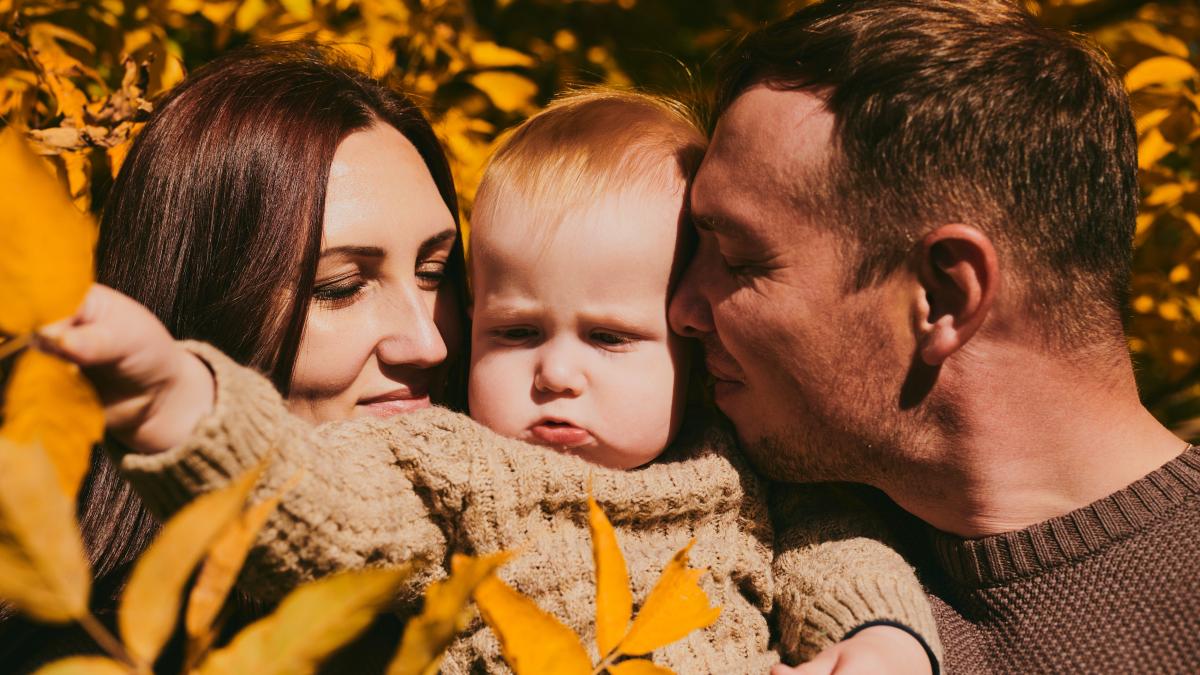 nu-stricam-copiii-cu-prea-multa-iubire-psihologul-daniela-gavankar-despre-adevaratele-nevoi-ale-celor-mici-e-un-mit-o-credinta-gresita_24482000