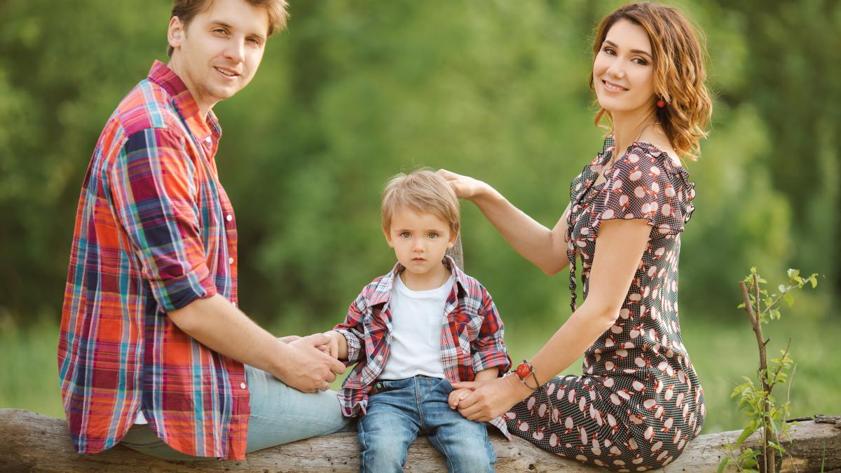 de-la-cine-mosteneste-copilul-frumusetea-cercetatorii-clarifica-afirmatiile-precum-e-adorabila-ca-mamei-ei-sau-e-atragator-ca-tatal-sau_72122600