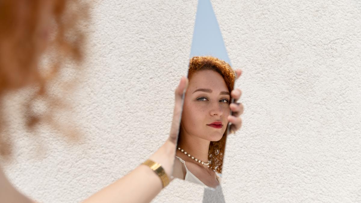 un-parinte-diagnosticat-narcisist-avertizeaza-acestea-sunt-semnele-ca-sunteti-unul--evitati-le_19621900