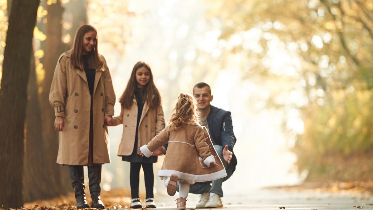 daniela-gavankar-astazi-este-foarte-greu-sa-educi-un-copil-mult-mai-greu-decat-atunci-cand-am-fost-noi-copii_85620200