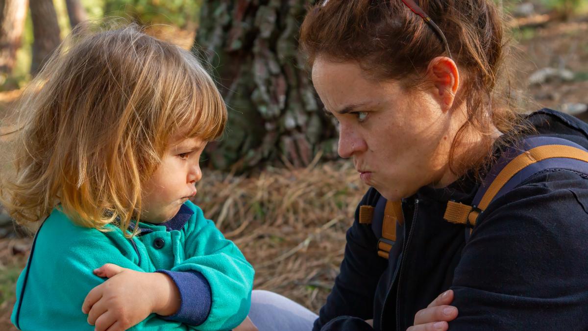 comportamentele-parentale-toxice-care-distrug-increderea-copilului-tau--potrivit-expertilor-in-parenting_58524600