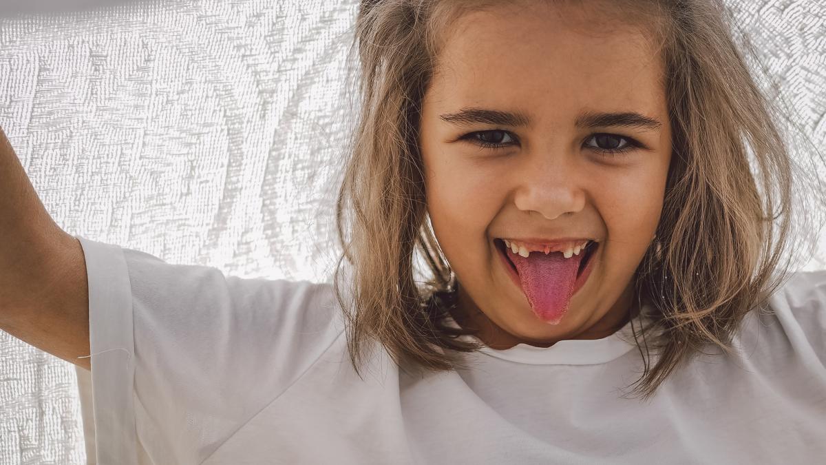 expert-parenting-am-descoperit-ce-fac-diferit-parintii-copiilor-cu-inteligenta-emotionala-ridicata-7-strategii-esentiale--observate-dupa-studierea-a-peste-200-de-copii_78046000