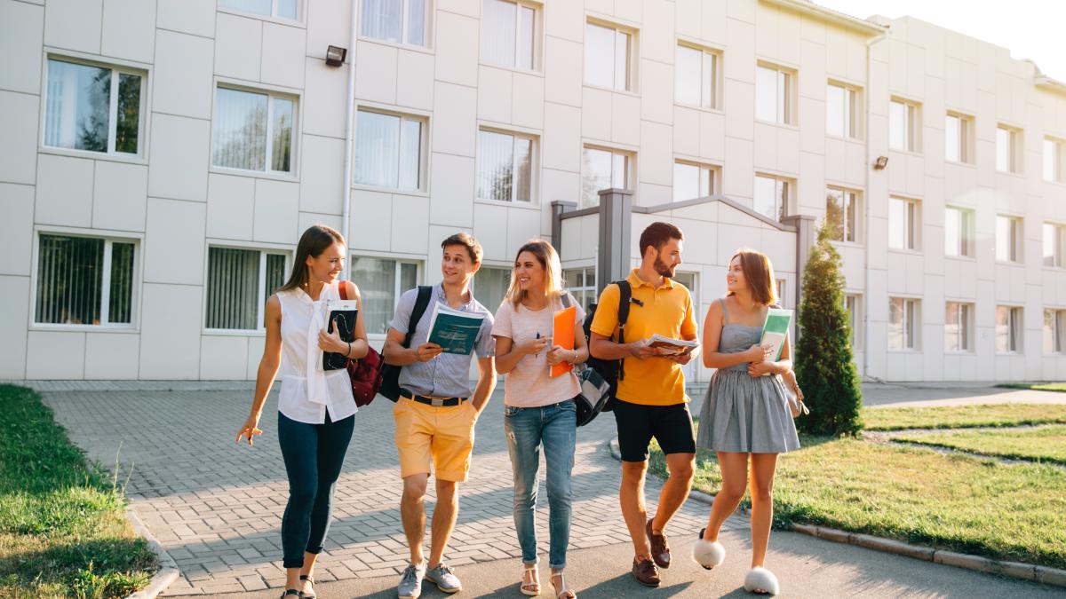 mai-mult-de-60-de-universitati-din-germania-si-austria-au-declarat-ca-se-retrag-de-pe-reteaua-sociala-x--detinuta-de-elon-musk_16366600