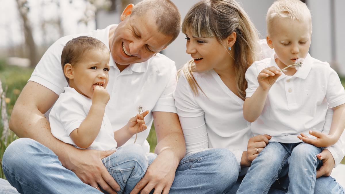 cum-sa-iti-controlezi-fricile-si-sa-iti-cresti-copiii-cu-incredere_20655900