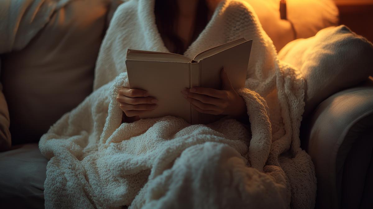 e2809enu-conteaza-ce-carte-citestie2809d--sase-minute-de-lectura-reduce-stresul-cu-68prc--mai-mult-decat-ascultarea-muzicii_82091200