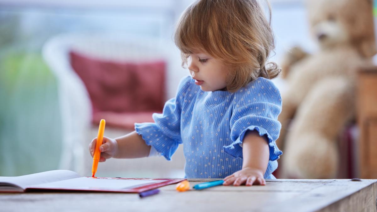 grafomotricitatea-ce-este--de-ce-este-esentiala-pentru-dezvoltarea-copilului-si-cum-sa-o-stimulezi-prin-activitati-practice-si-distractive_66149000