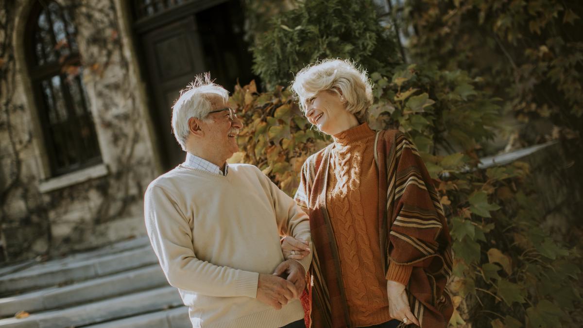 oamenii-cu-aceasta-trasatura-rara-se-simt-mai-impliniti-la-batranete--arata-un-studiu_72815400