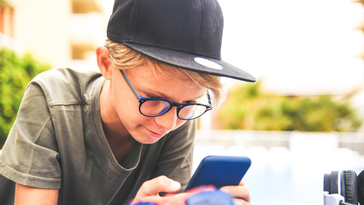 tiktok-dauneaza-copiilor-la-scara-industriala-sustine-un-renumit-psiholog-de-la-universitatea-din-new-york_88208600