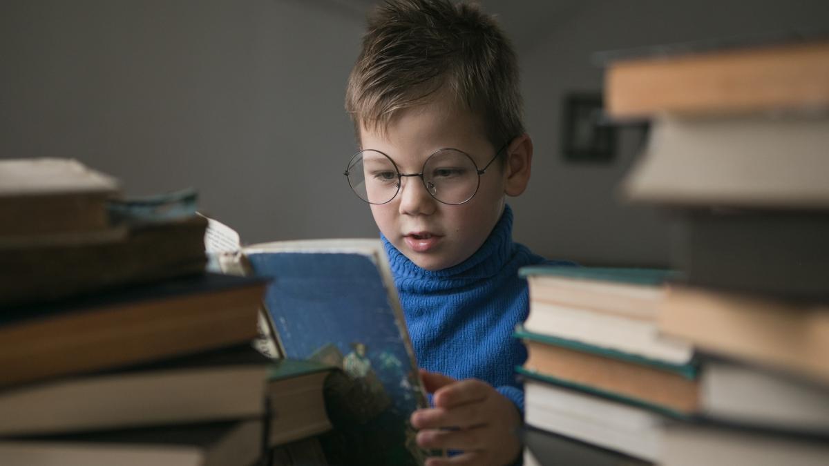 copilul-tau-are-un-iq-ridicat-sau-un-mod-diferit-de-a-gandi-cum-sa-faci-diferenta-intre-asperger-si-supradotare-inainte-de-a-trage-concluzii-gresite_41640900