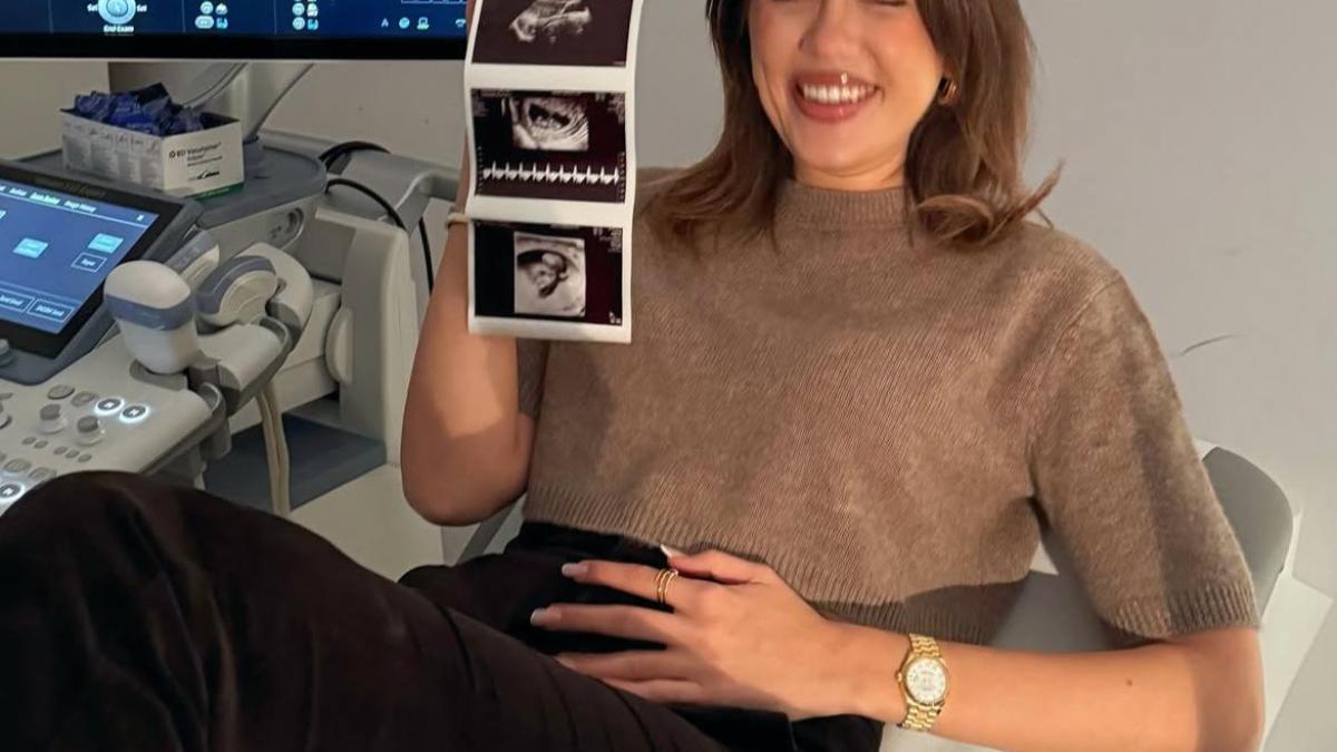 emily-burghelea-este-insarcinata-pentru-a-treia-oara--e2809epentru-noi--aceasta-este-cea-mai-mare-binecuvantaree2809d_48188800