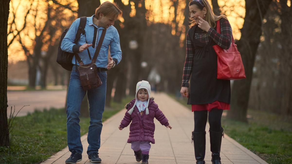 fost-decan-stanford-acest-stil-de-parenting-pe-care-generatia-de-parinti-y-il-folosesc-in-mod-obisnuit-distruge-viitorul-copiilor--e-dovedit-stiintific_86051300