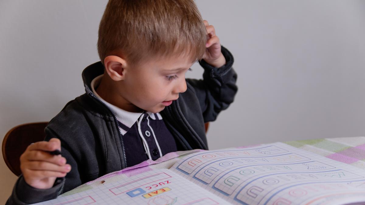 cercetatorii-de-la-harvard-studiaza-bebelusii-pentru-a-detecta-dislexia-inainte-de-aparitia-simptomelor--ce-au-descoperit-pana-acum_16737100