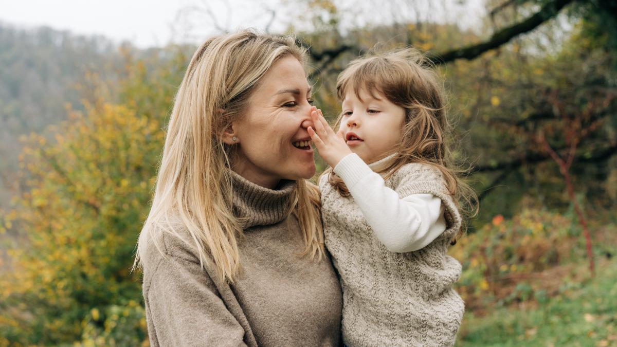 expresia-pe-care-orice-parinte-ar-trebui-sa-o-cunoasca--e2809eeste-o-afirmatie-magica-pentru-ca-imbunatateste-relatia-dintre-parinti-si-copiie2809d_64397800