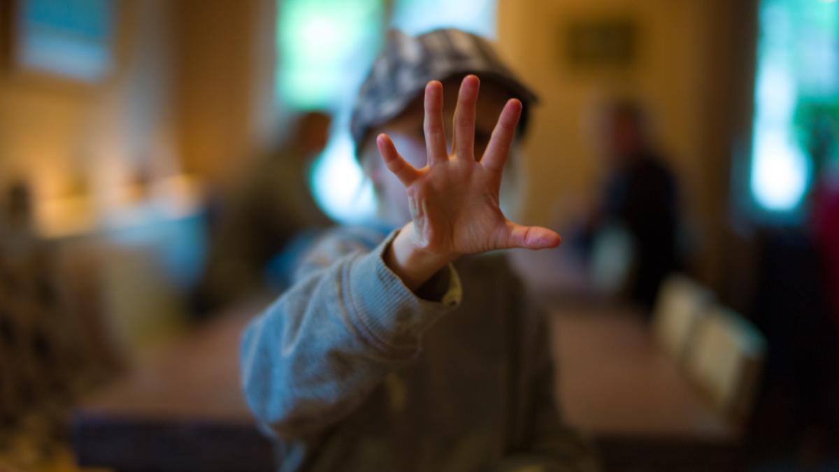 elevii-agresivi-la-scoala-7-metode-dovedite-pentru-a-mentine-ordinea-si-a-preveni-escaladarea-conflictelor-in-clasa_16256100