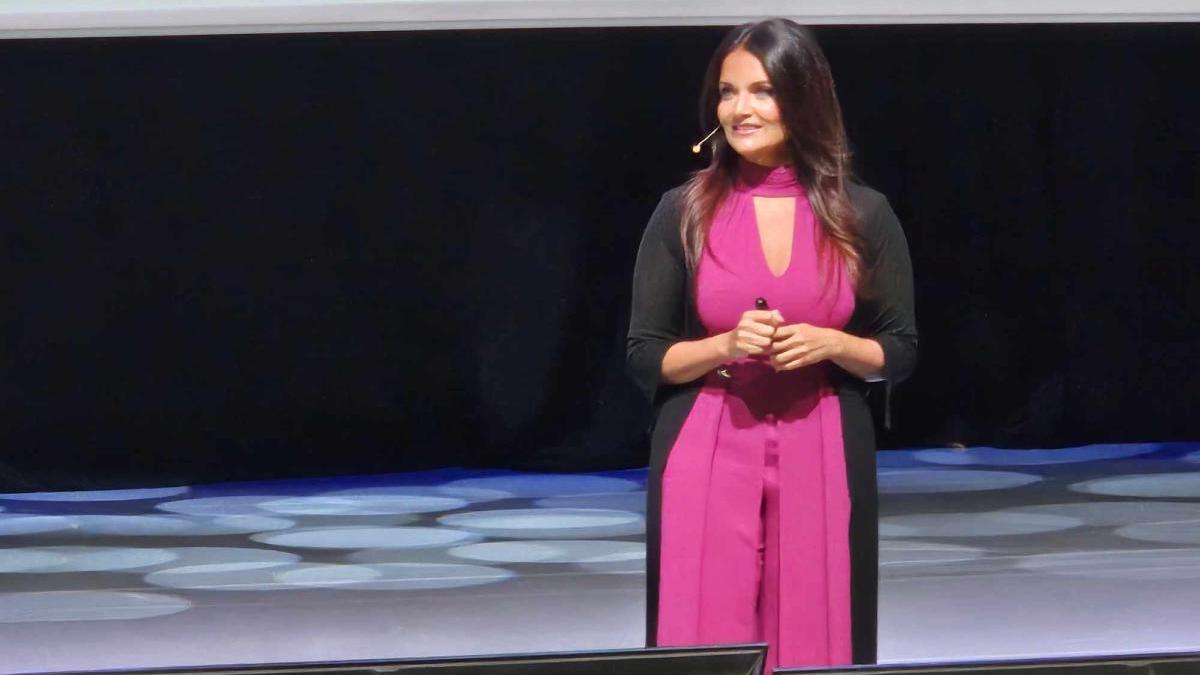 dr--shefali--despre-cele-7-minciuni-pe-care-ni-le-spune-societatea-si-pe-care-ni-le-spunem-noi-insine_82283500