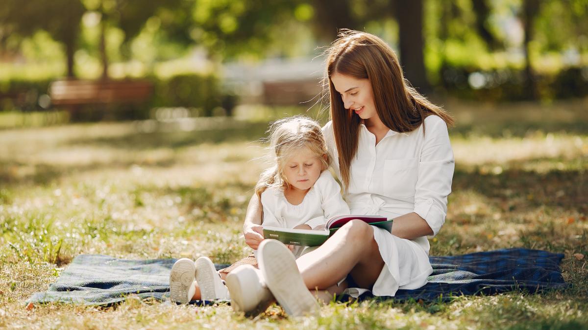 4-motive-care-ar-trebui-sa-te-convinga-sa-citesti-copilului-tau_96122900