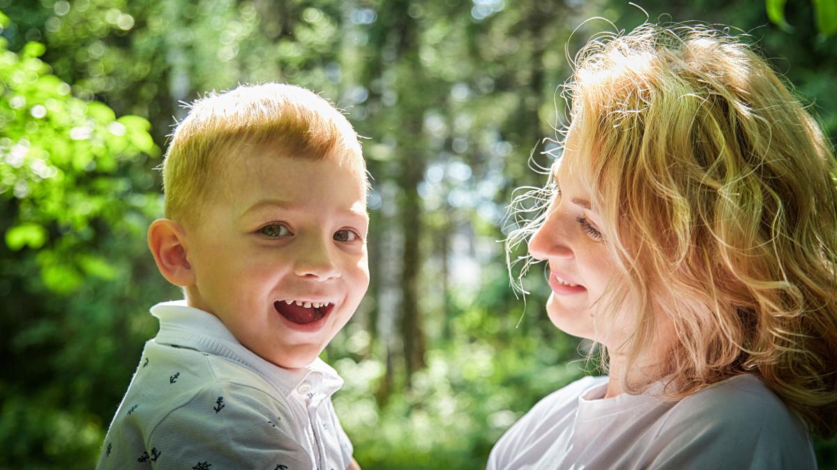 uitati-de-educatia-blanda-copiii-din-ziua-de-azi--mai-vulnerabili-ca-niciodata-iar-specialistii-in-parenting-spun-ca-lumea-are-nevoie-urgenta-de-mame-tigru_44947000