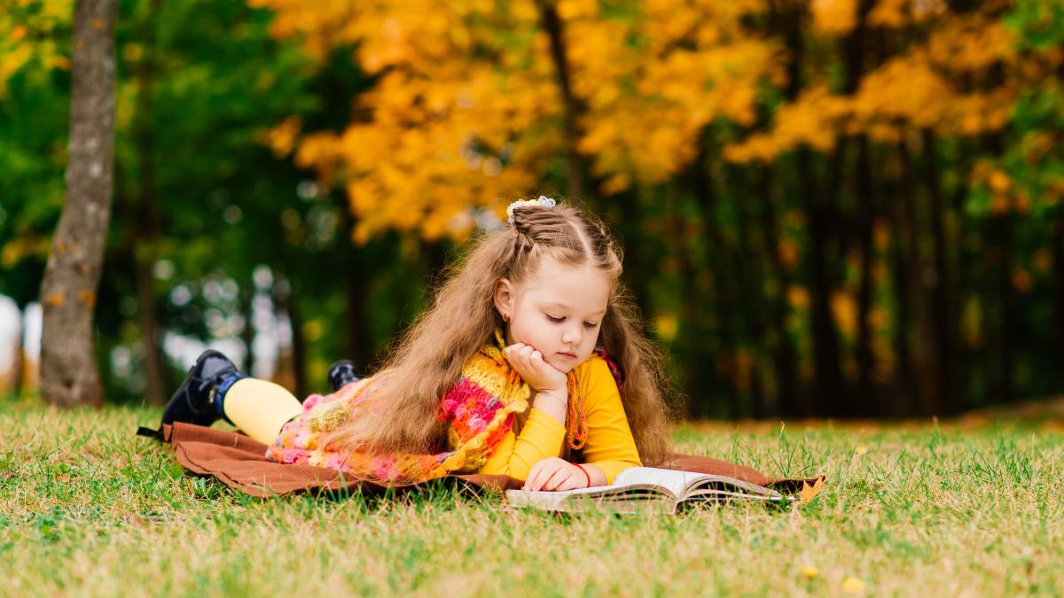 aceasta-este-varsta-la-care-copiii-incep-sa-si-formeze-obiceiuri-de-lectura-care-ii-vor-insoti-intreaga-viata_58787500