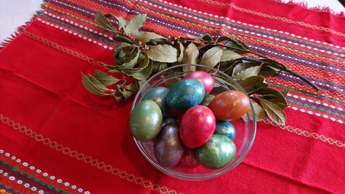 cum-se-spune-corect-pasti-sau-paste_36792100