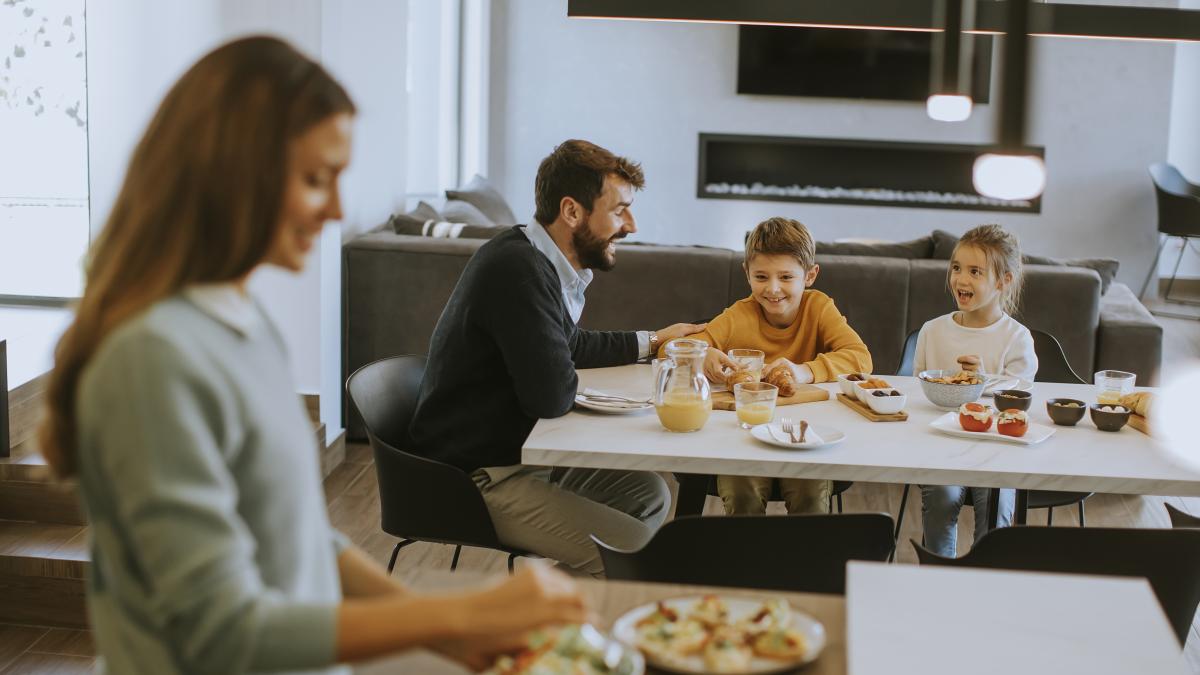 iata-cu-ce-sa-ti-hranesti-copilul-pentru-a-fi-intelept-si-sociabil--potrivit-unui-studiu-ce-a-analizat-6-000-de-copii-cu-varste-intre-7-si-9-ani_58269900