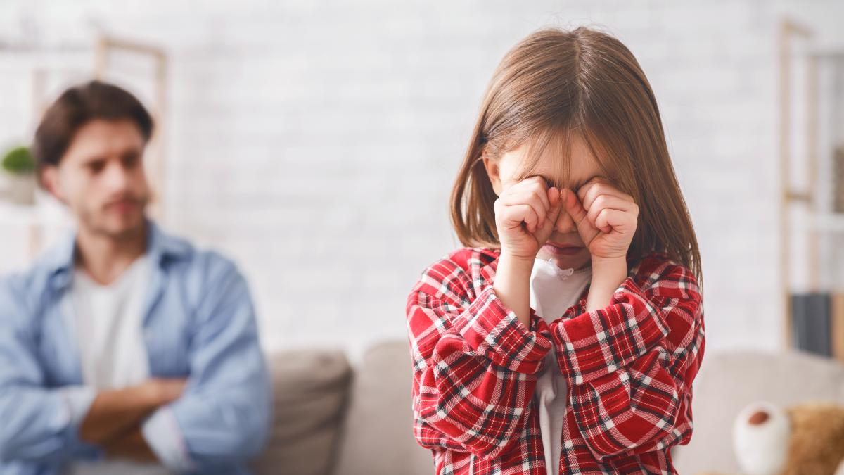 trebuie-sa-renunti-la-expresiile-cu-care-ai-fost-crescut-expertii-in-parenting-dezvaluie-afirmatiile-invechite-care-sunt-considerate-abuzive-asupra-copiilor_64512900