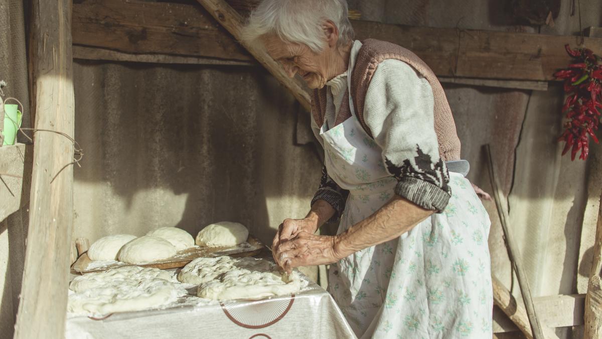 cele-mai-frumoase-poezii-de-paste-scrise-de-poeti-romani_37314900