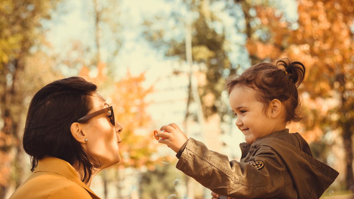 5-lectii-valoroase-invatate-de-experti-de-la-parintii-lor-devin-tot-mai-importante-odata-cu-varsta_07633300