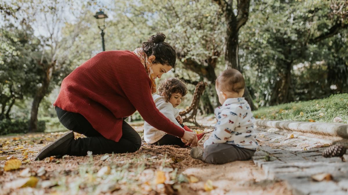 andrada-faina-sunt-egoiste-motivele-pentru-care-ne-ajutam-copiii-de-ce-parentingul-constient-inseamna-mai-putin-aface-pentru-si-mai-mult-a-fi-alaturi-de_87319900