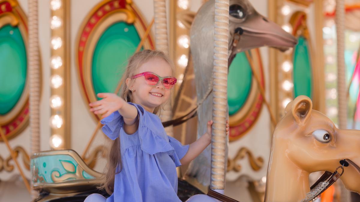 incident-intr-un-parc-de-distractii-fetita-ranita-dupa-caderea-dintr-un-carusel_80005500