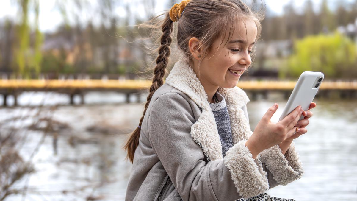 o-noua-tara-ia-in-calcul-interzicerea-retelelor-sociale-pentru-copiii-sub-16-ani_56774600