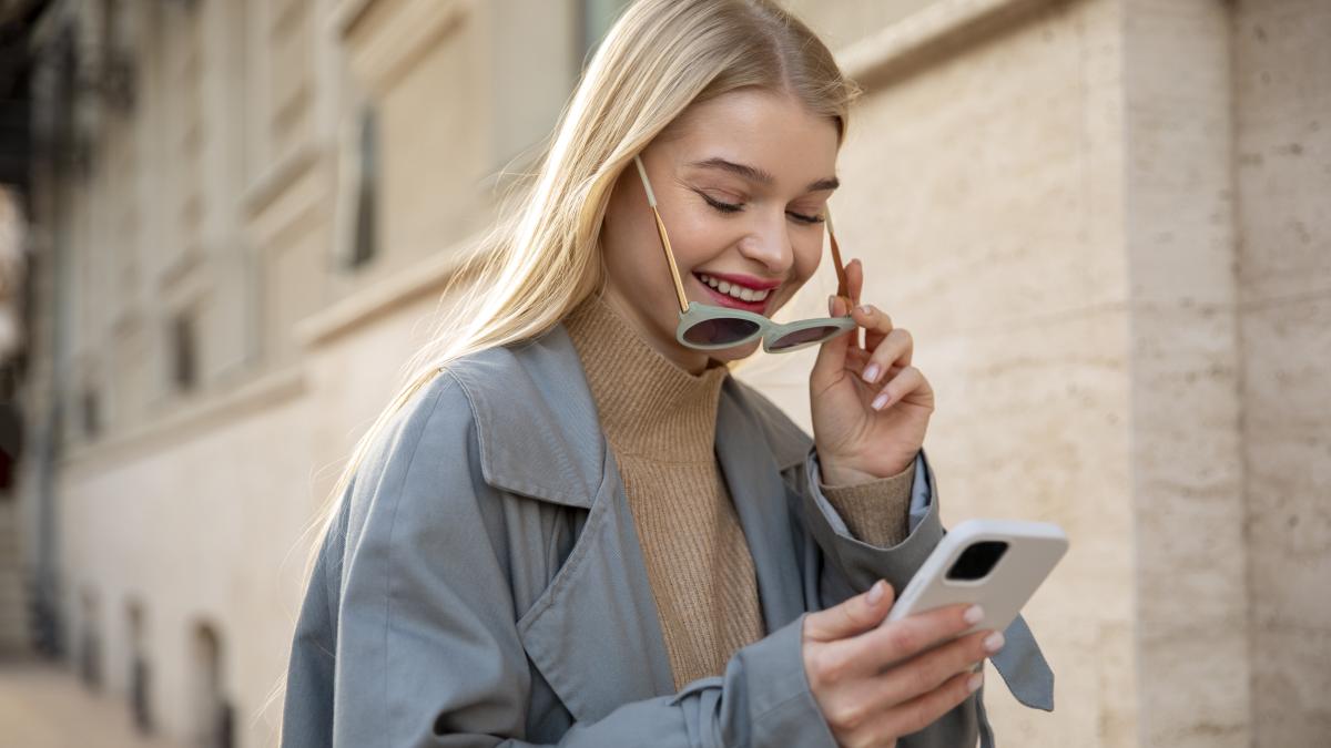 tara-europeana-care-sanctioneaza-pietonii-cu-ochii-in-telefonjpg_34897300