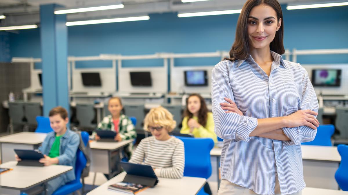 educatia-preuniversitara-ar-putea-fi-reformata-complet--potrivit-raportului-qx--insa-fara-repere-clare-privind-continutul-si-aplicarea_14521200