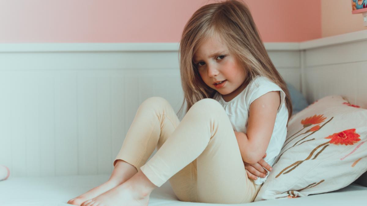 gastroenterocolita-la-copii-dr-raluca-ghionaru-explica-ce-e-cu-adevarat-eficient-cum-recunosti-semnele-periculoase-si-ce-nu-trebuie-sa-faca-parintii-niciodata_08983600