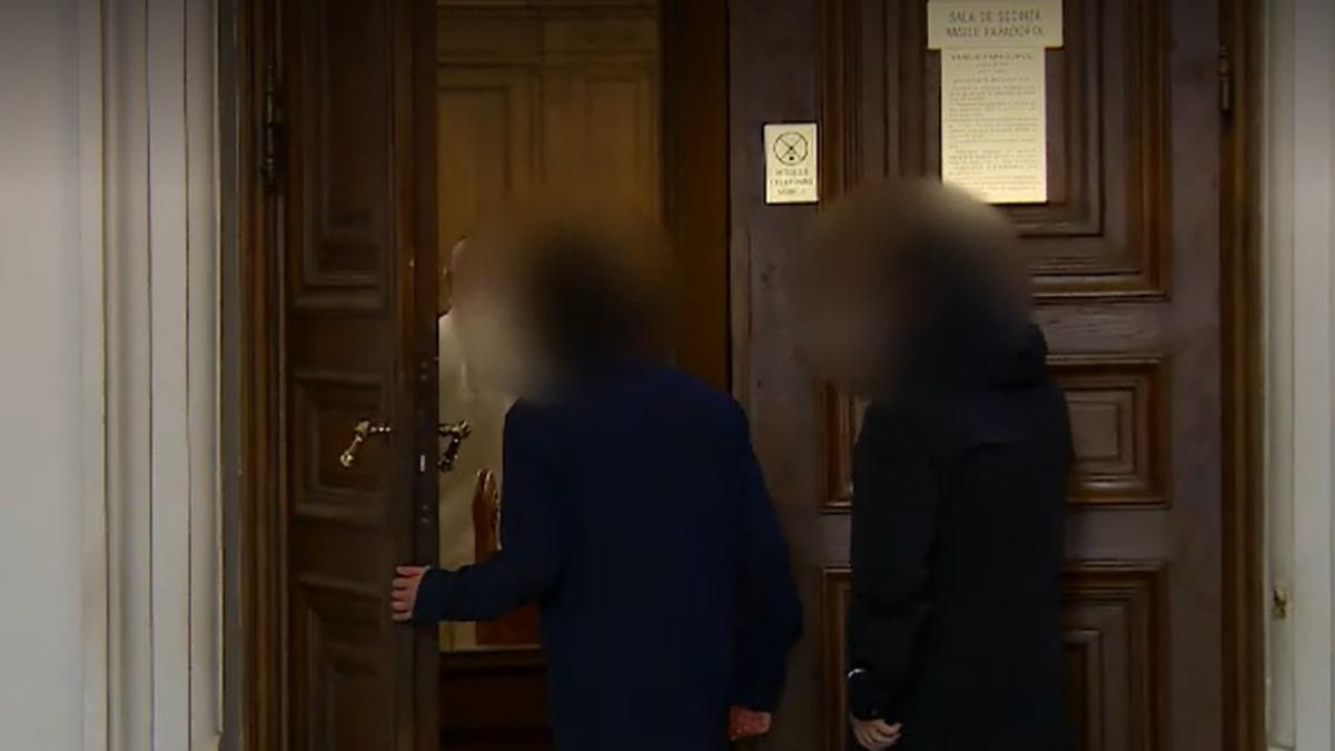 pentru-prima-data--romania-spune-nu-unei-cereri-de-extradare-a-sua-in-cazul-elevului-acuzat-de-amenintari-teroriste-de-neconceput-sa-fie-expus-riscului-unei-condamnari-pe-viata-in-singuratate_29118700