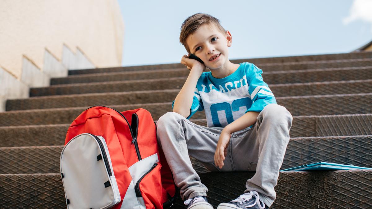 ne-facem-griji-in-privinta-greutatii-ghiozdanului-dar-ignoram-ceea-ce-afecteaza-cel-mai-mult-postura-copiilor-avertizeaza-cercetatorii_87532900