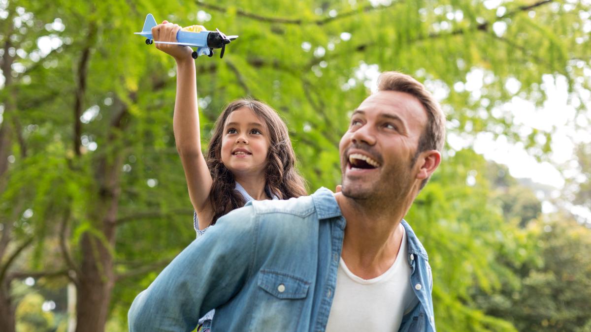 parintii-copiilor-de-mare-succes-stiu-aceste-5-lucruri-pe-care-majoritatea-nu-le-cunosc-spune-un-expert-in-parenting-notele-bune-te-duc-doar-pana-la-un-punct_92971100