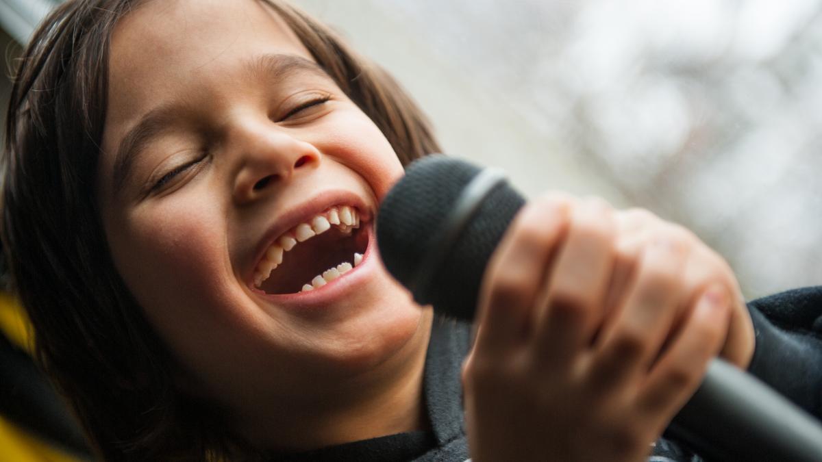 copilul-e-talentat-sau-muncitor-ce-conteaza-cu-adevarat-in-muzica-prof-mirela-paraleu-cicu-aici-e-foarte-periculos_51469500