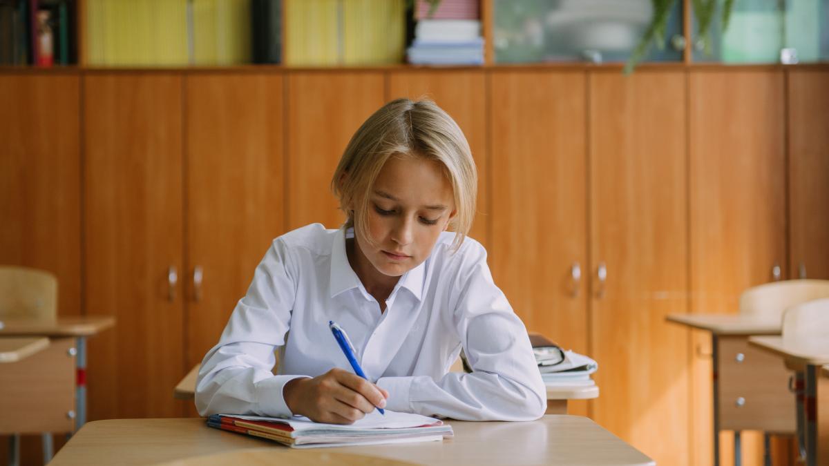 marian-stas-despre-bursele-elevilor-si-umflarea-notelor-romanul-da-doctorat-in-ceea-ce-inseamna-comportament-din-asta-smecherit--facem-lucruri-marsave-doar-ca-sa-fie-banul_43157900