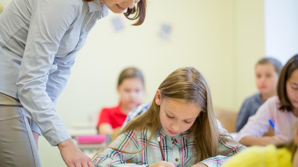 profesorii-spun-care-sunt-semnele-clare-ca-un-copil-e-crescut-bine-de-parinti-comportamentele-care-arata-educatia-de-acasa_08429500