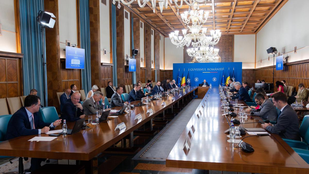 guvernul-si-a-asumat-raspunderea-pe-pachetul-de-masuri-fiscale-sesiune-extraordinara-in-parlament_10174500