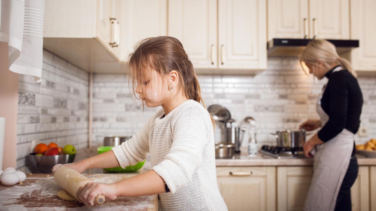 activitati-simple-de-zi-cu-zi-care-stimuleaza-creierul-copiilor_94072800